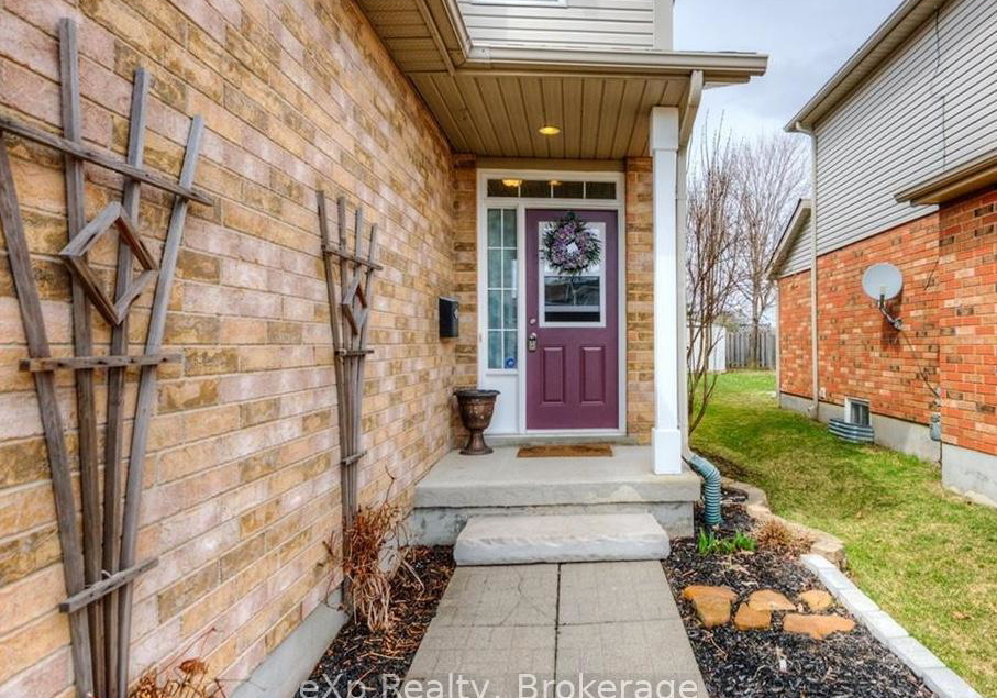 543-chesapeake-crescent-waterloo-ontario-x12503220