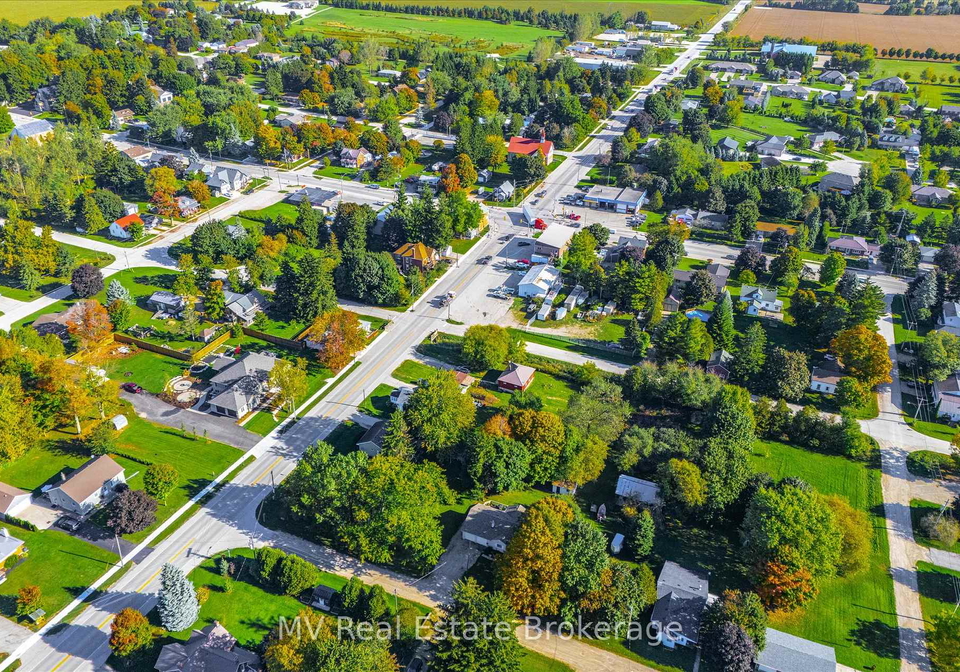 7-church-street-mapleton-ontario-x12503658