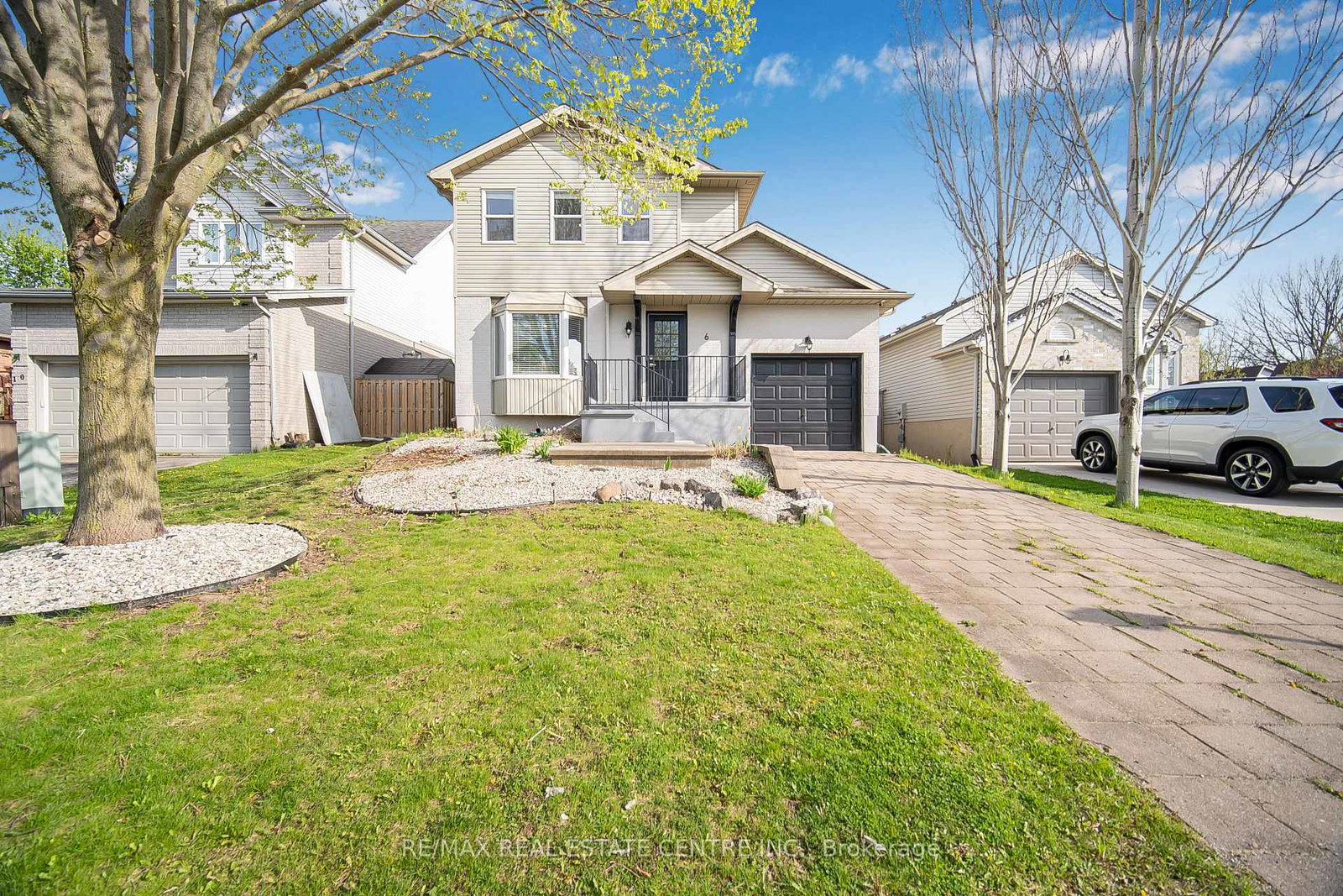6-eula-white-place-london-south-ontario-x12503688