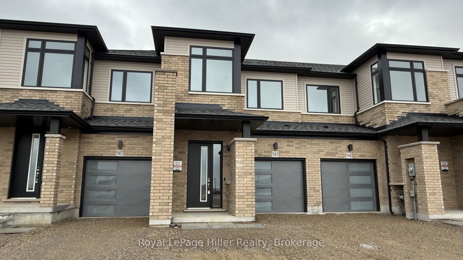 943-douro-street-stratford-ontario-x12503898