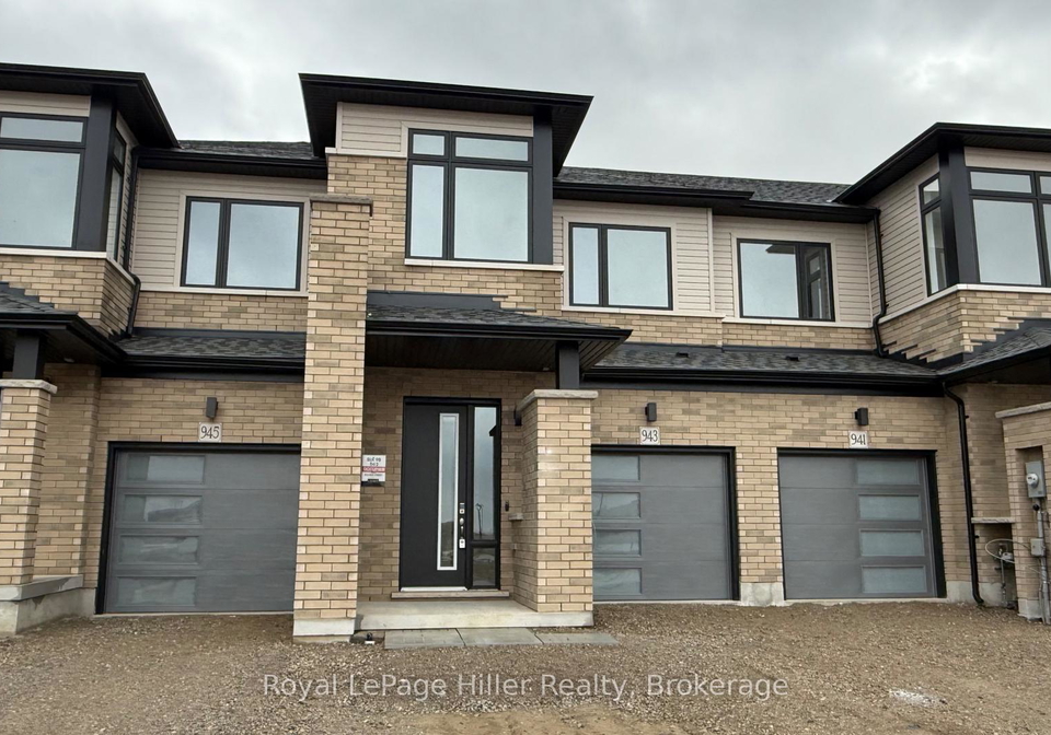 943-douro-street-stratford-ontario-x12503898