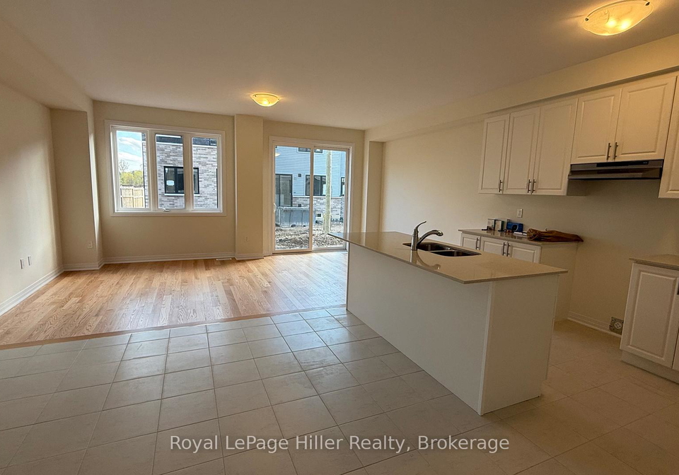 943-douro-street-stratford-ontario-x12503898