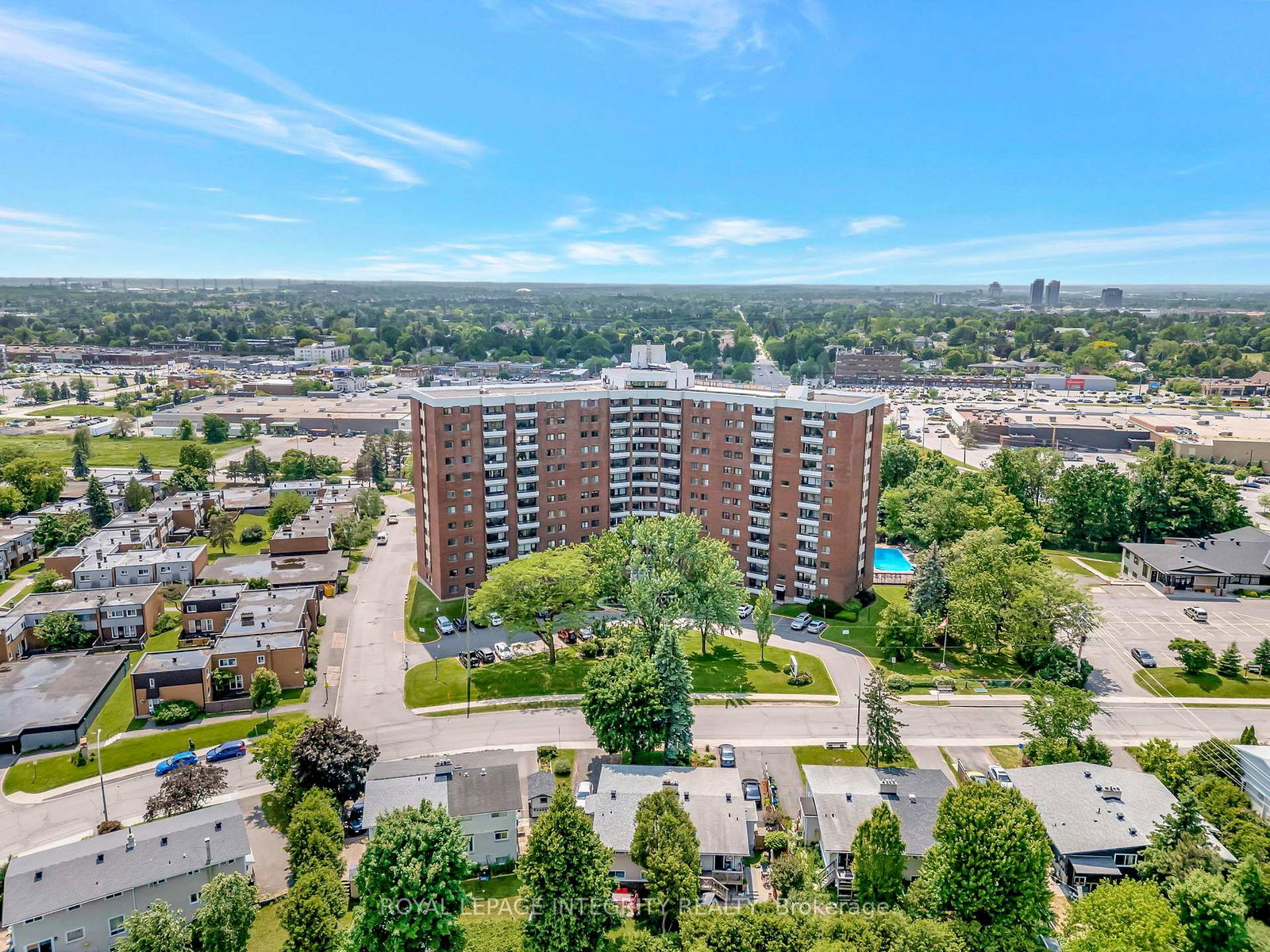 20-chesterton-drive-cityview-parkwoods-hills-rideau-shore-ottawa-ontario-x12504270