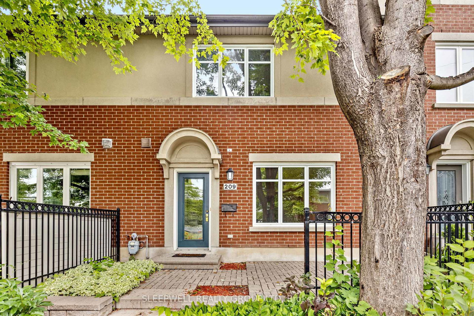 209-hopewell-avenue-ottawa-ontario-x12505566