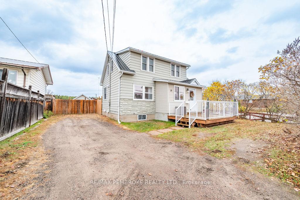 3245-petawawa-boulevard-petawawa-ontario-x12506324