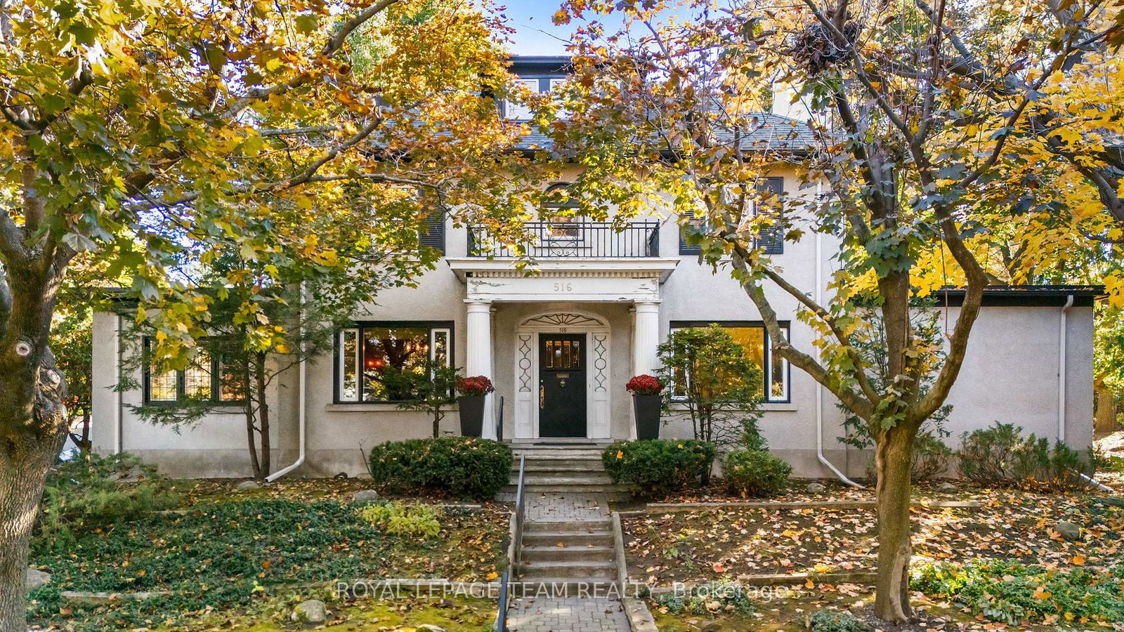 516-kenwood-avenue-ottawa-ontario-x12506366