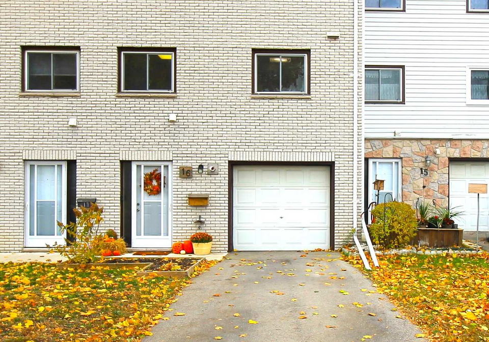 129-concession-street-e-tillsonburg-ontario-x12506764