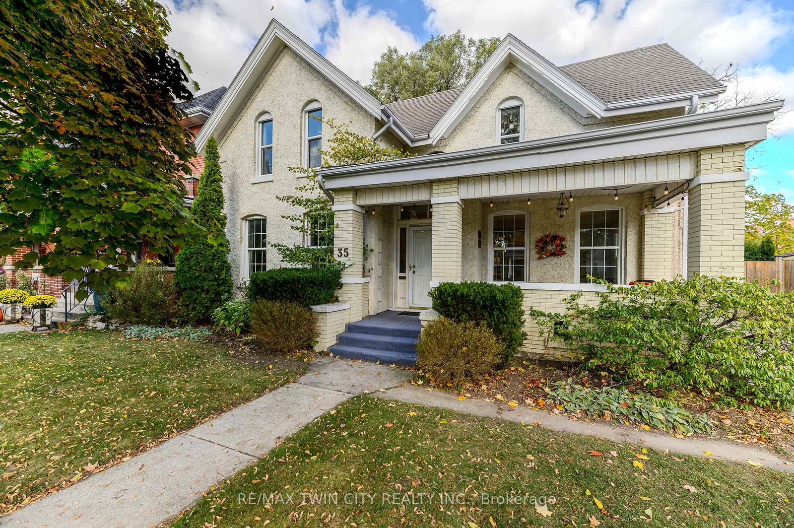 35-egerton-street-brantford-ontario-x12507508