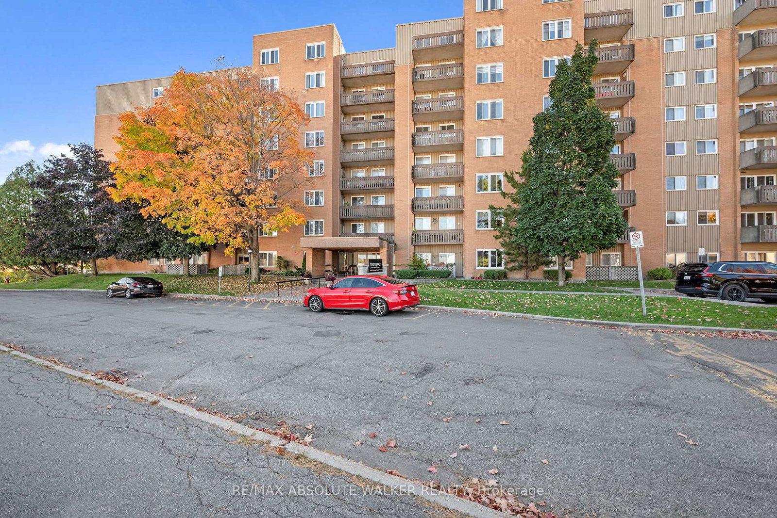 1599-lassiter-terrace-beacon-hill-north-south-and-area-ottawa-ontario-x12507534