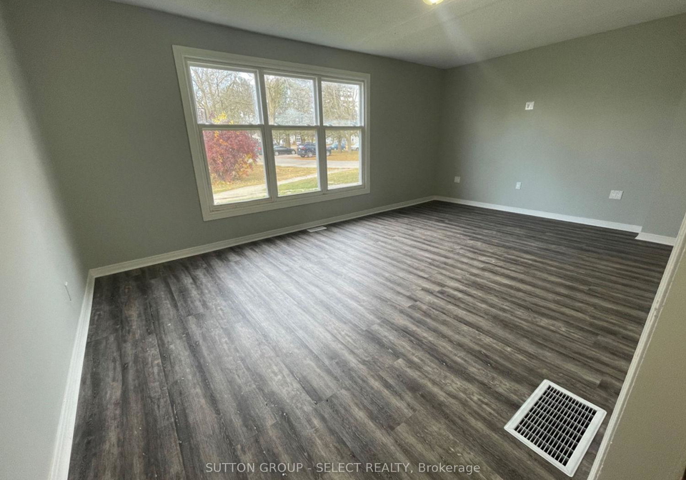 14-st-charles-street-huron-east-ontario-x12507676