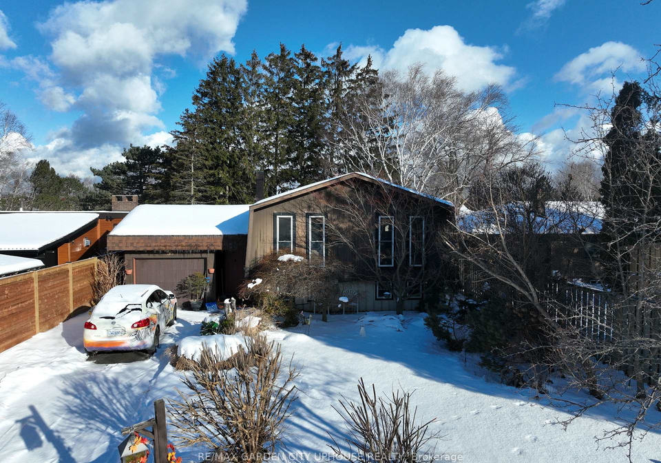 56-the-cedars-st-catharines-ontario-x12507976