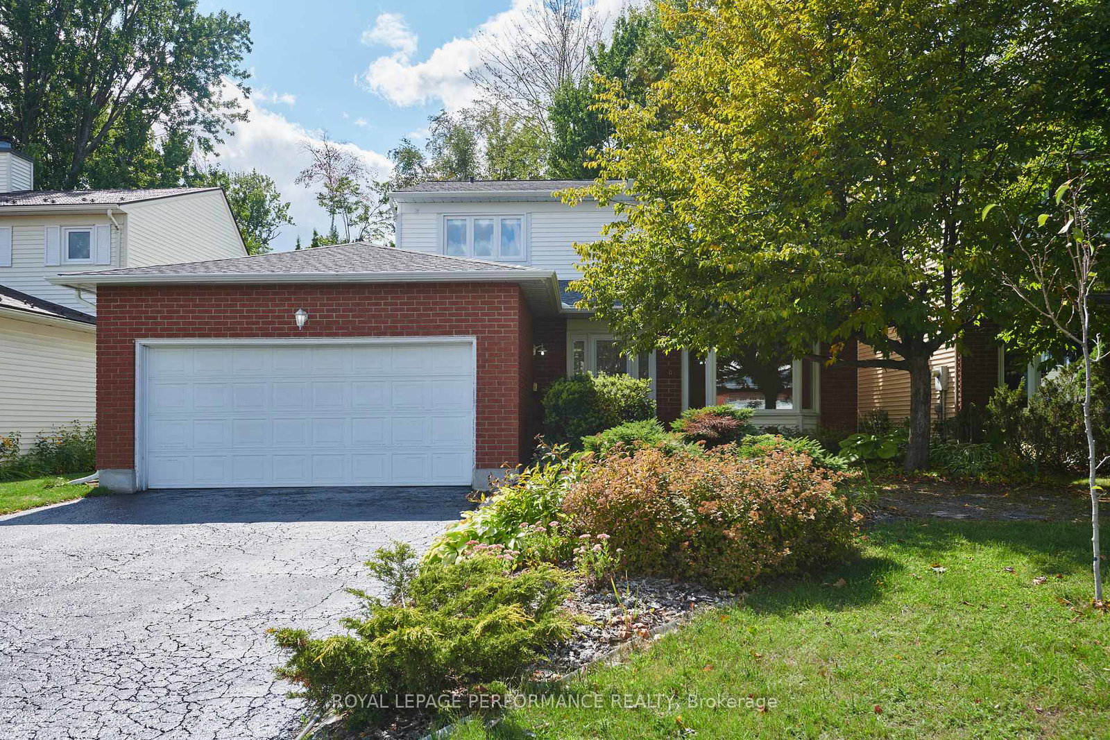 3804-autumnwood-street-ottawa-ontario-x12508618