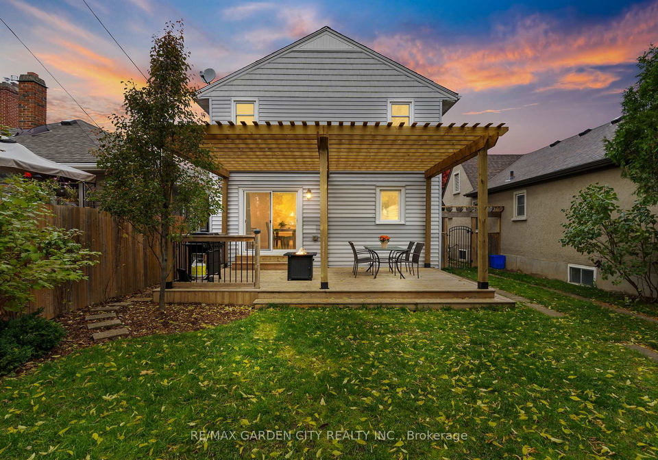 94-st-patrick-street-st-catharines-ontario-x12508930