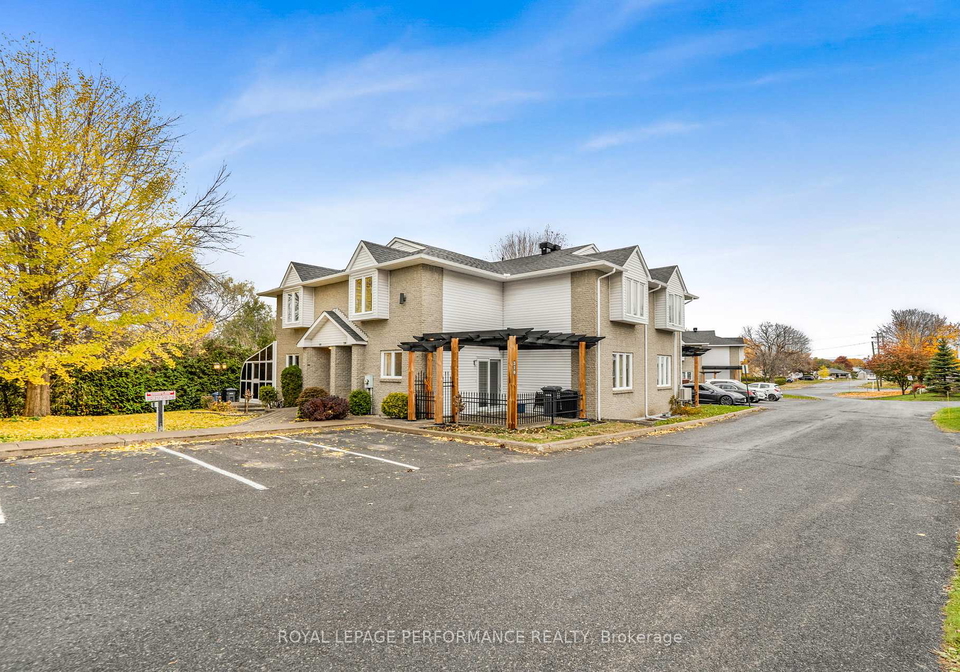 312-cecile-boulevard-hawkesbury-ontario-x12509180