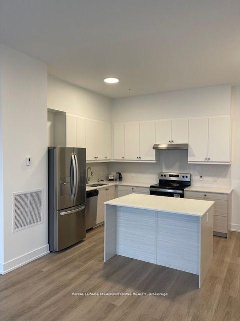 19b-west-street-n-kawartha-lakes-ontario-x12509876