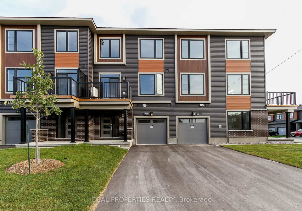 702-doneraile-walk-ottawa-ontario-x12510216