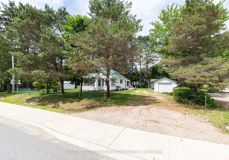 152-ottawa-avenue-south-river-ontario-x12510480