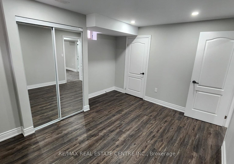 66-fleming-crescent-w-haldimand-ontario-x12510762