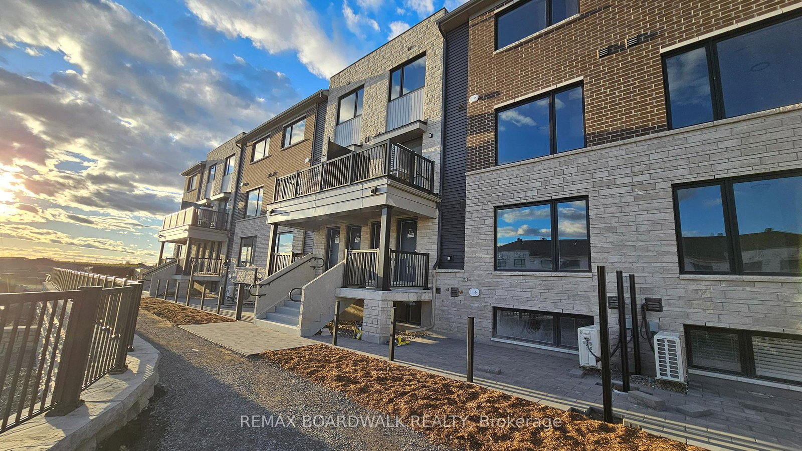801-glenroy-gilbert-drive-ottawa-ontario-x12510800