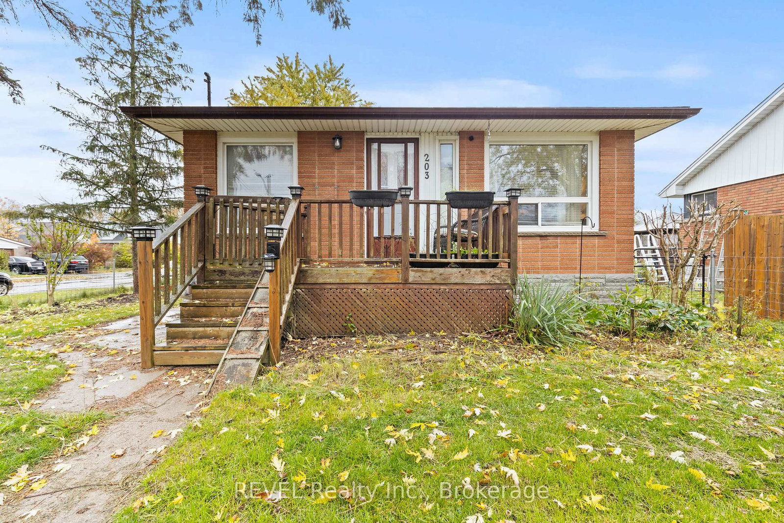 203-kilgour-avenue-welland-ontario-x12510910