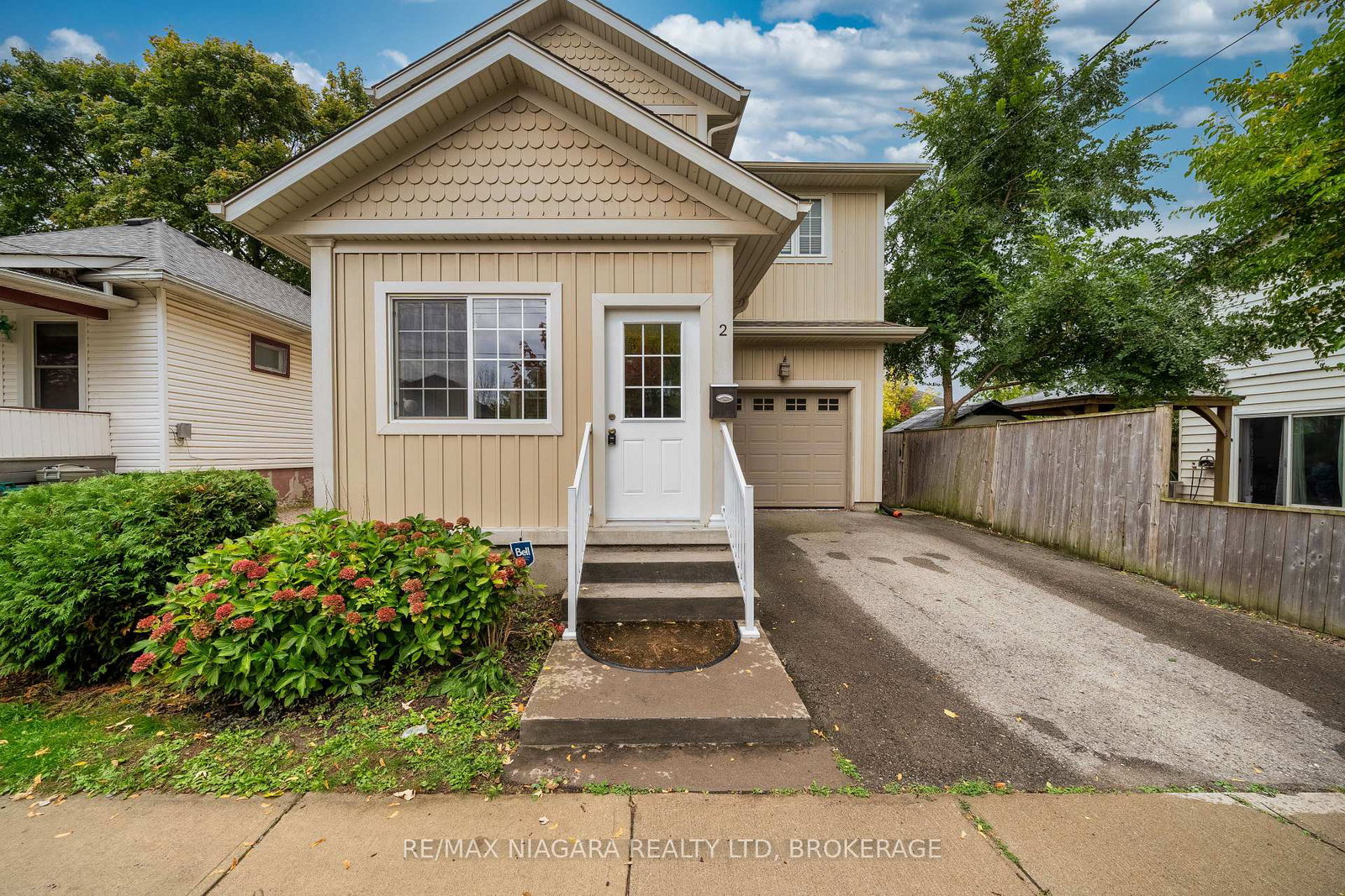 2-marren-street-st-catharines-ontario-x12511092