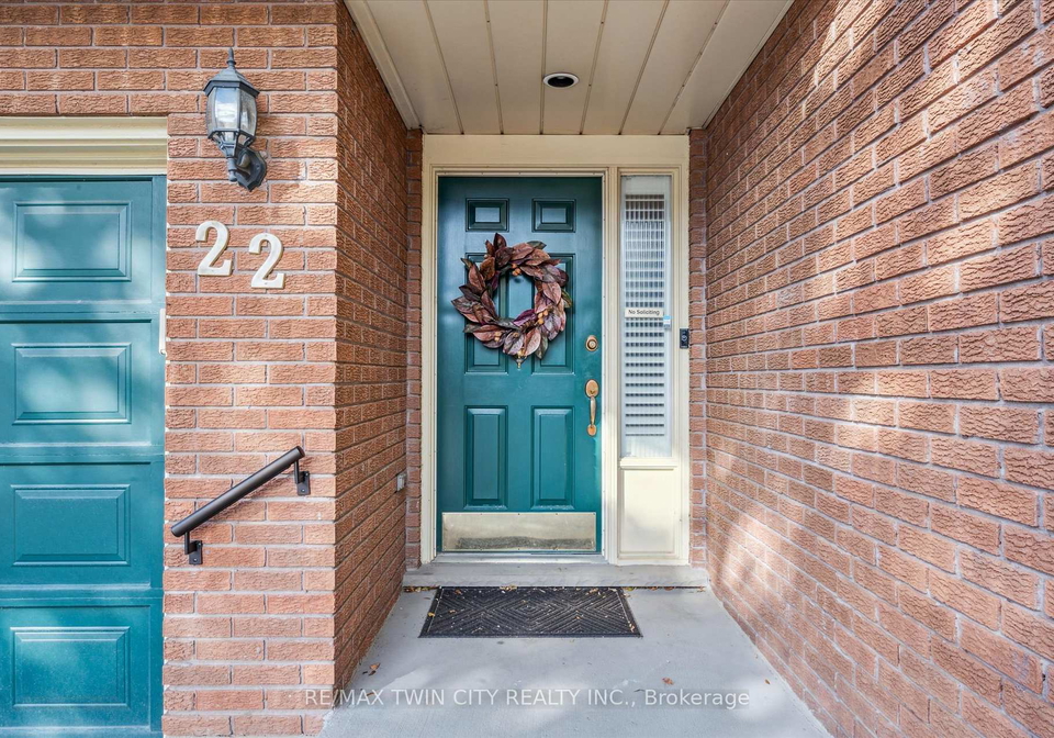 22-myrtleville-drive-brantford-ontario-x12511120