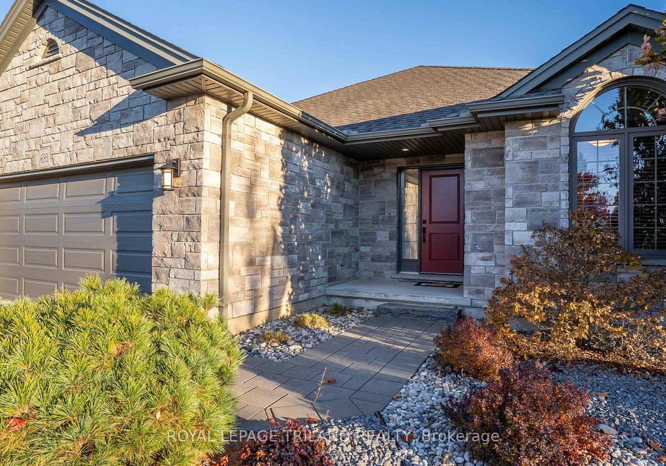 693-newman-drive-strathroy-caradoc-ontario-x12511152