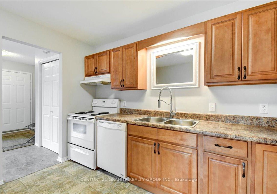 13-monck-street-bancroft-ontario-x12511654