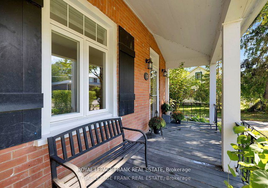 18-nassau-street-selwyn-ontario-x12511668