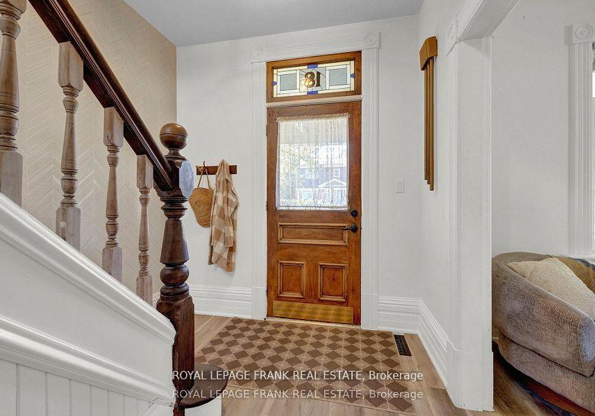 18-nassau-street-selwyn-ontario-x12511668