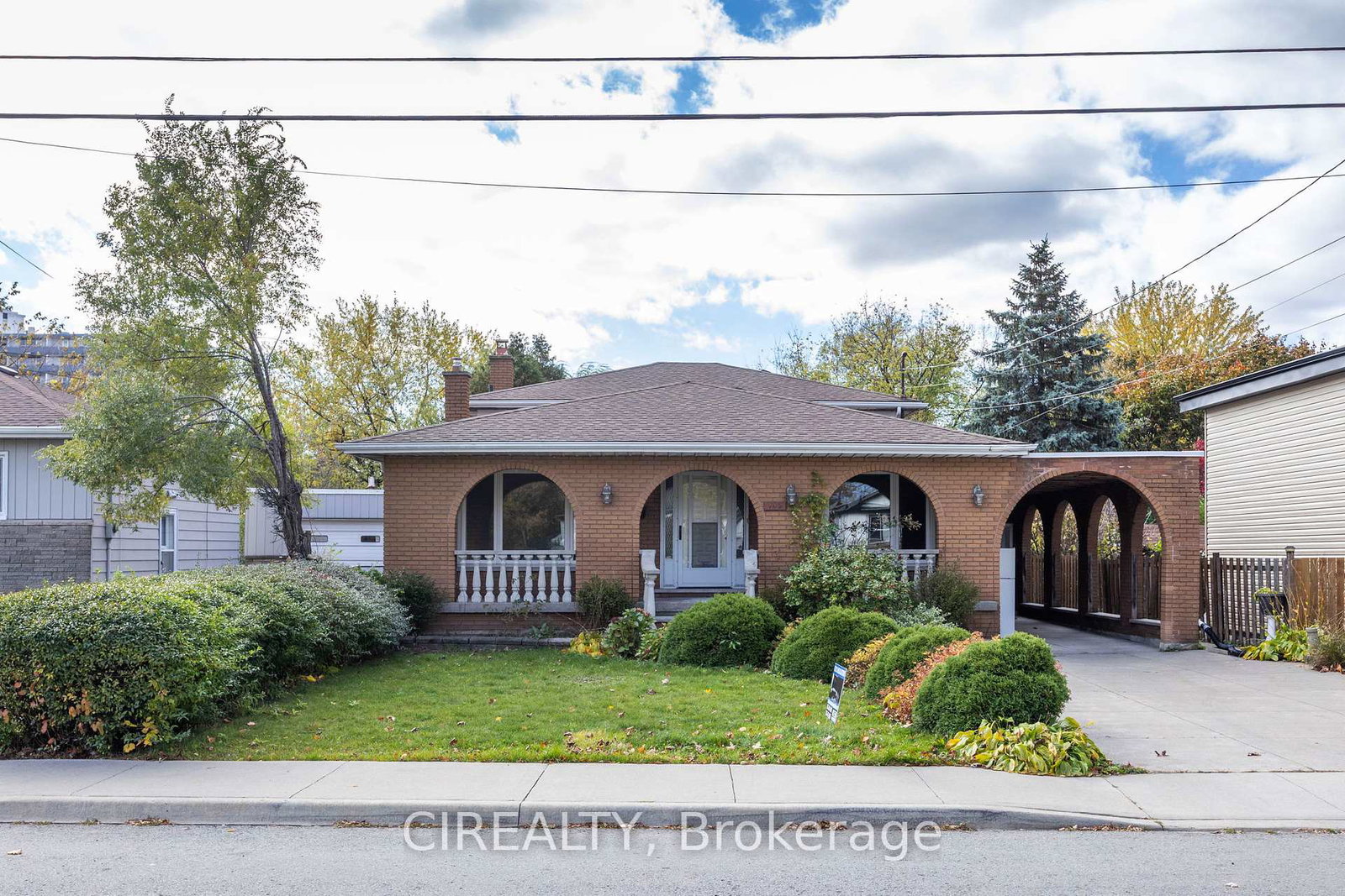 142-norrie-avenue-hamilton-ontario-x12512302
