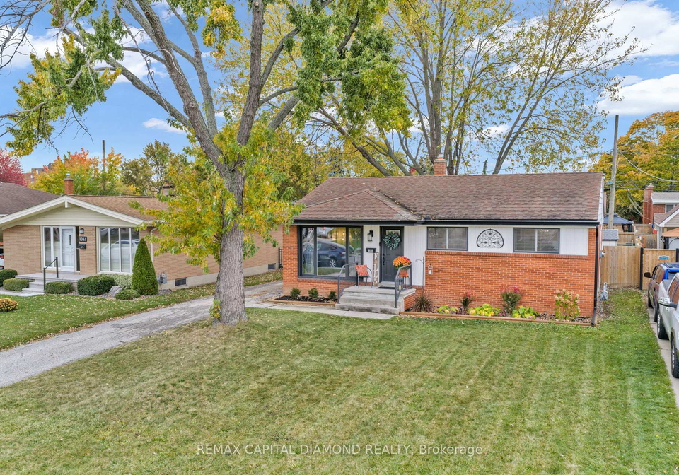 1035-watson-avenue-windsor-ontario-x12512804