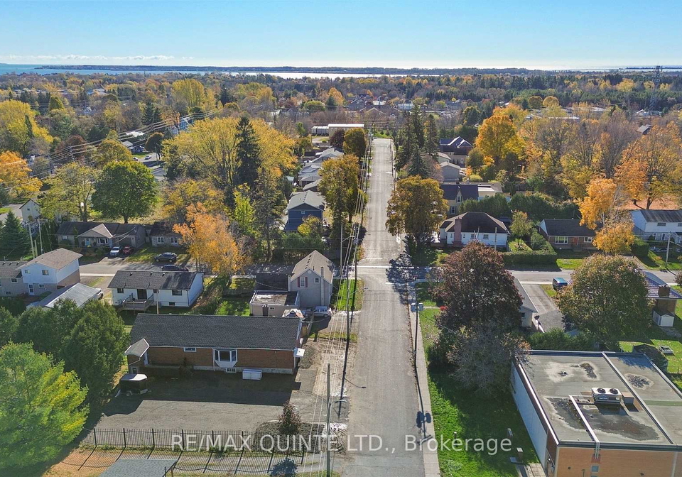 2meade-street-brighton-ontario-x12512896