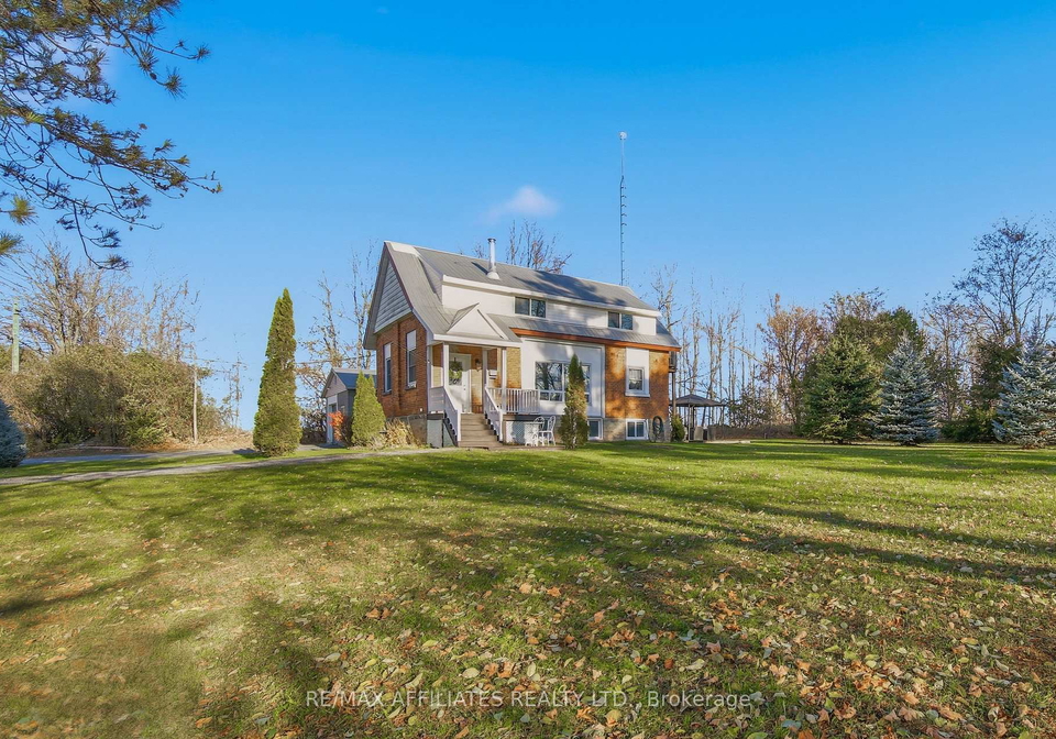 2397-drummond-con-10a-road-drummondnorth-elmsley-ontario-x12513380