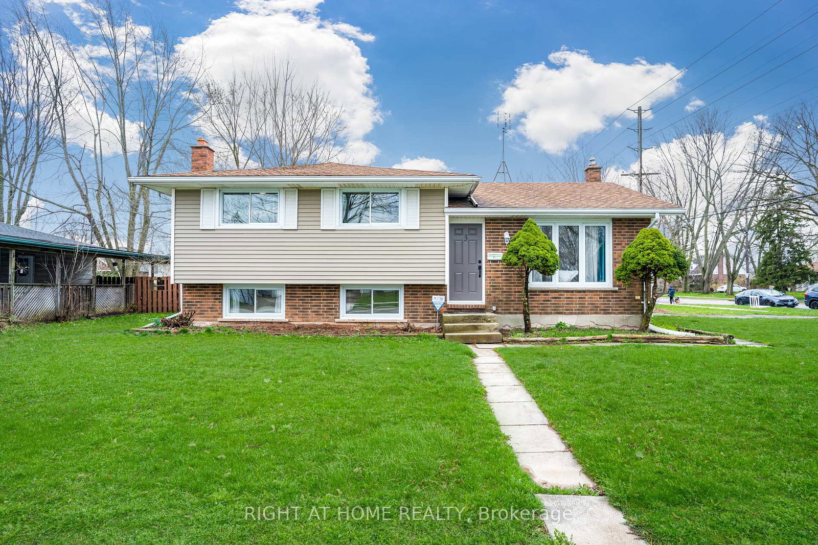3-northgate-drive-welland-ontario-x12513684