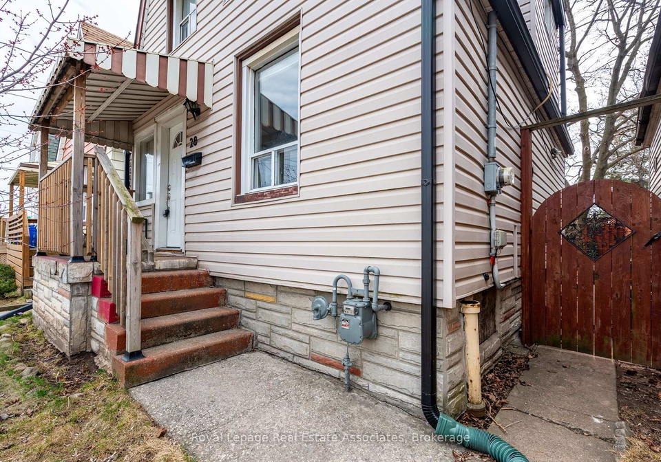 28-edinburgh-avenue-hamilton-ontario-x12513796