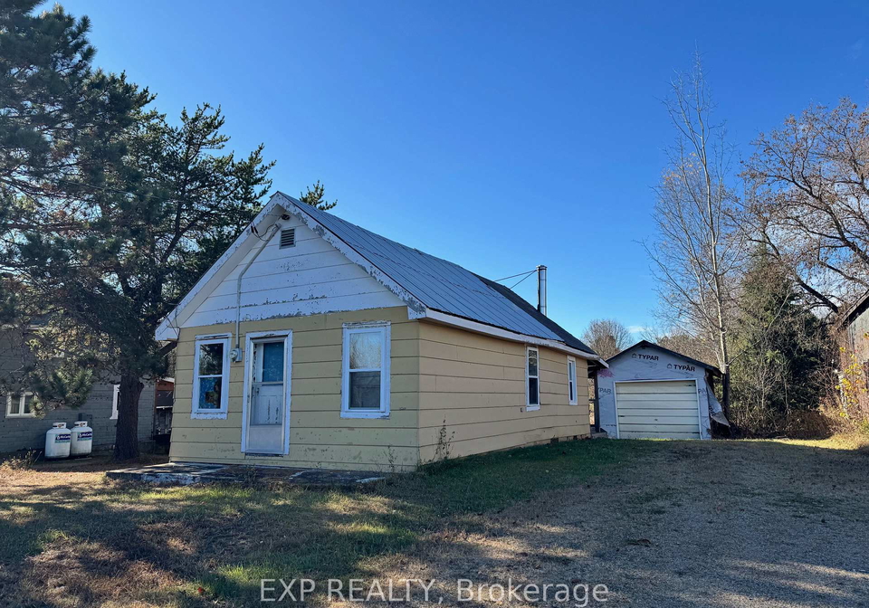 149-paugh-lake-road-madawaska-valley-ontario-x12513834