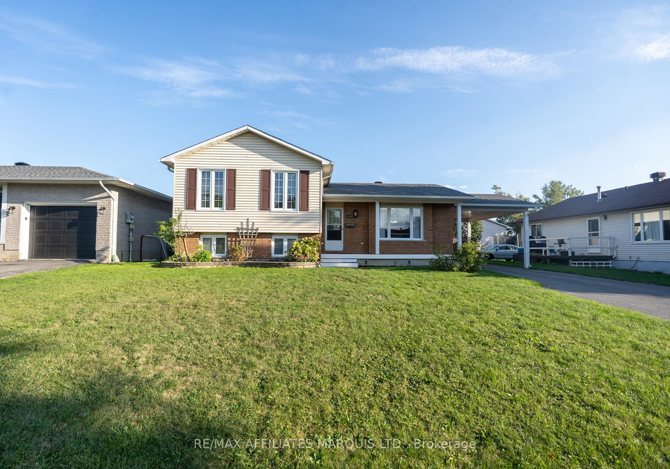 1619-first-street-e-cornwall-ontario-x12514108