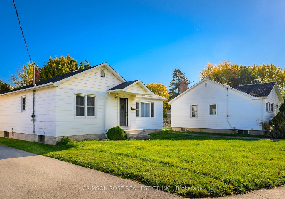 11-bonavem-drive-st-catharines-ontario-x12514538