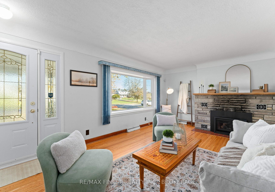 1761-floyd-avenue-kingston-ontario-x12514546