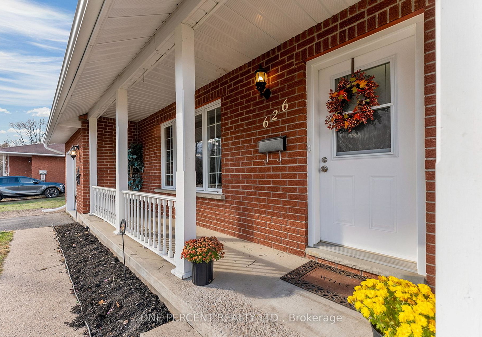 626-willow-drive-laurentian-valley-ontario-x12514998