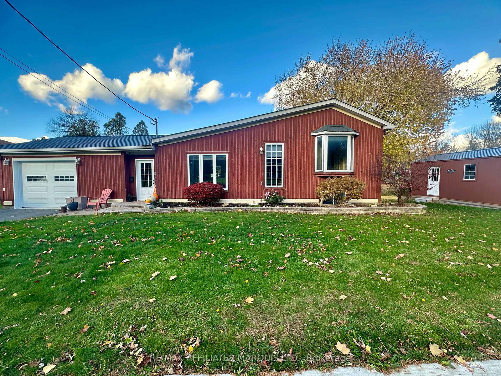 19663-william-street-south-glengarry-ontario-x12515112