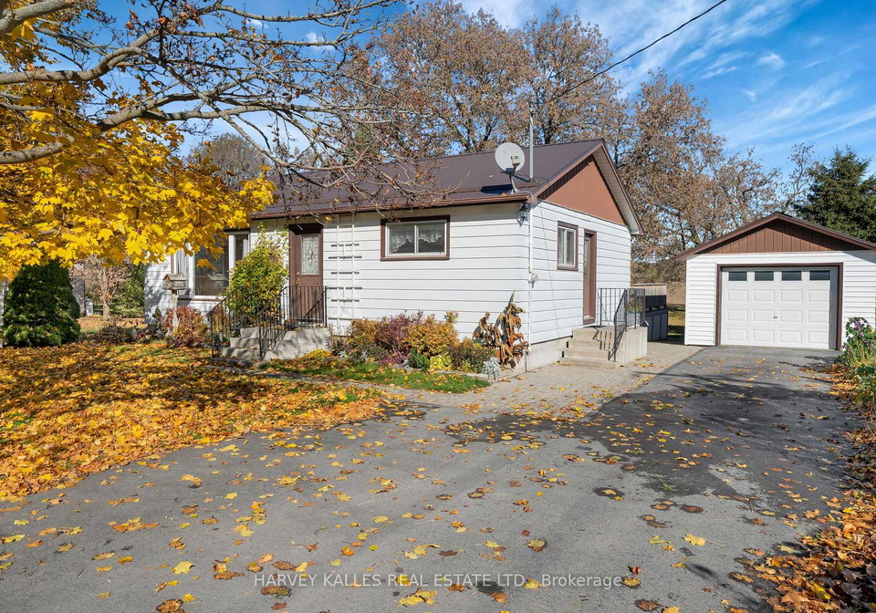 1075-county-road-10-prince-edward-county-ontario-x12515348