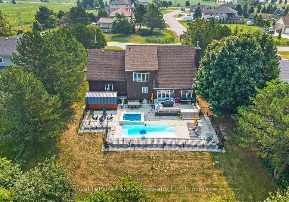 810-troys-trail-huron-kinloss-ontario-x12515642