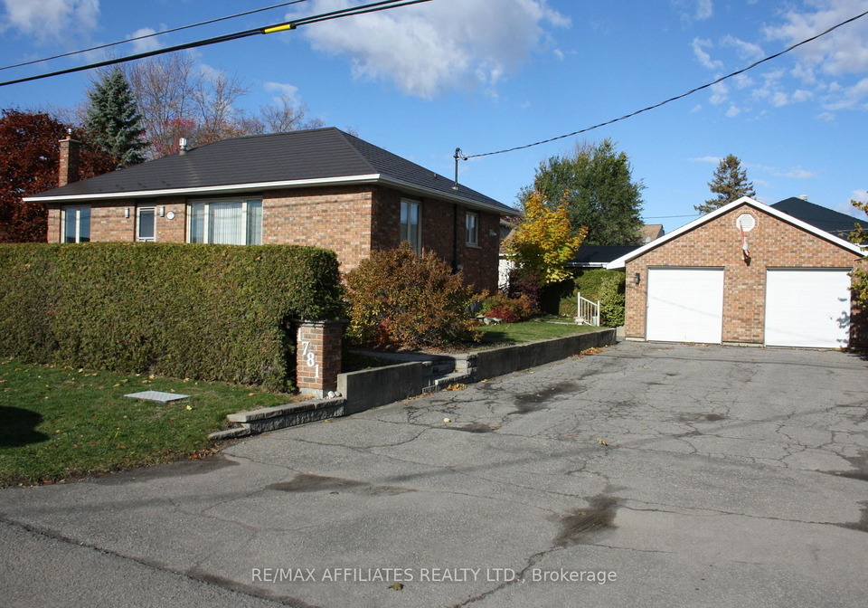 1781-queensdale-avenue-ottawa-ontario-x12515656
