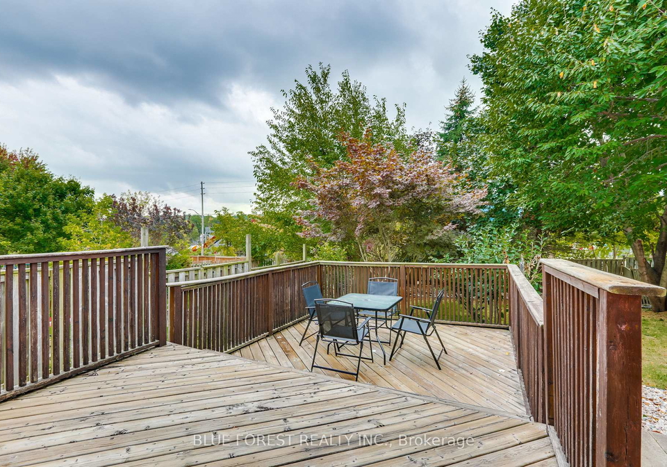 27-loggers-grove-london-east-ontario-x12516210