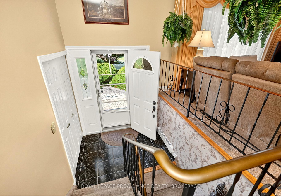 862-berwick-place-kingston-ontario-x12516326