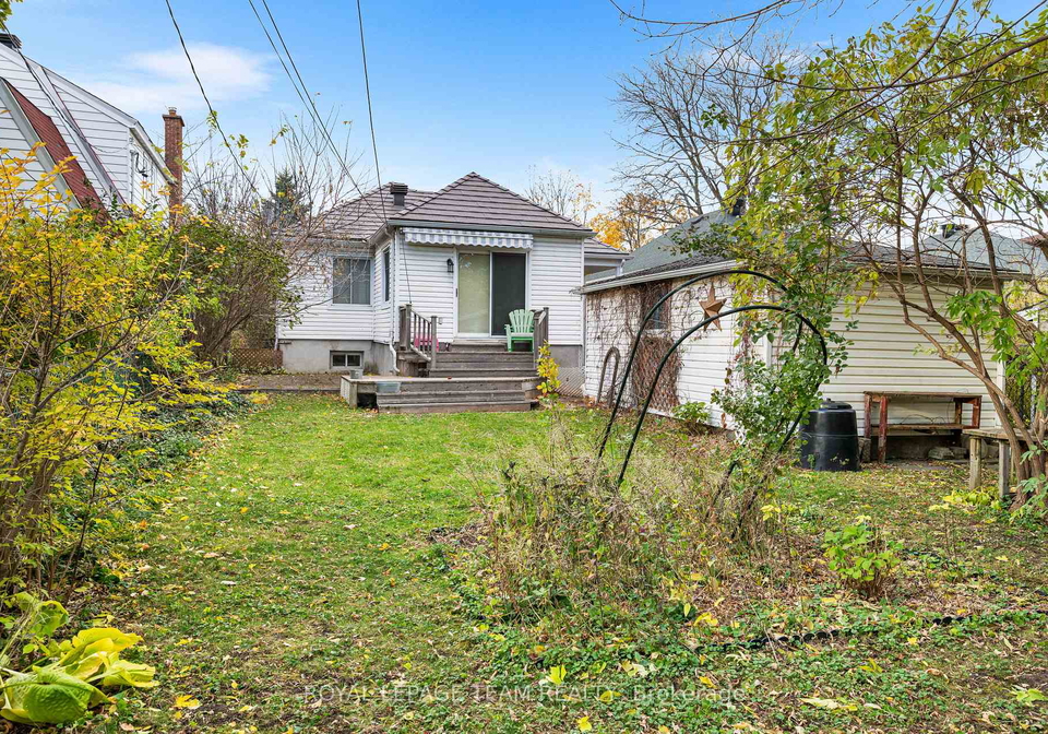 166-mulvihill-avenue-ottawa-ontario-x12516648