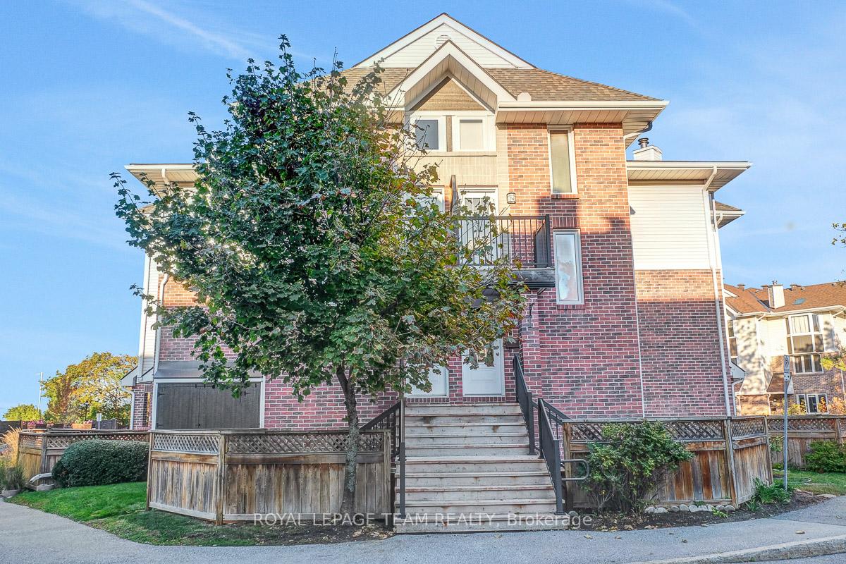 stonebank-crescent-ottawa-ontario-x12516754