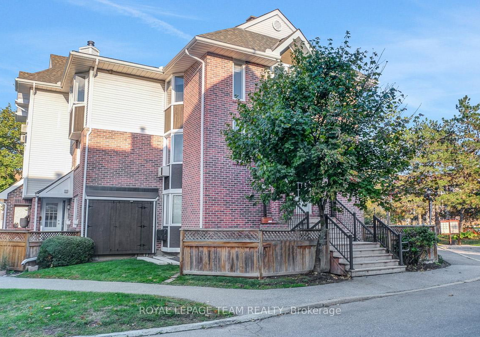 stonebank-crescent-ottawa-ontario-x12516754